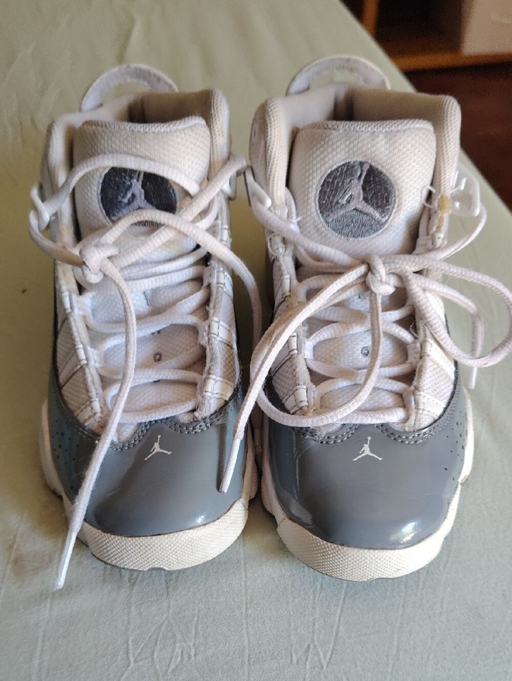 Jordan Kids Gray & White Low-Top Basketball Sneakers - Picture 10 of 10